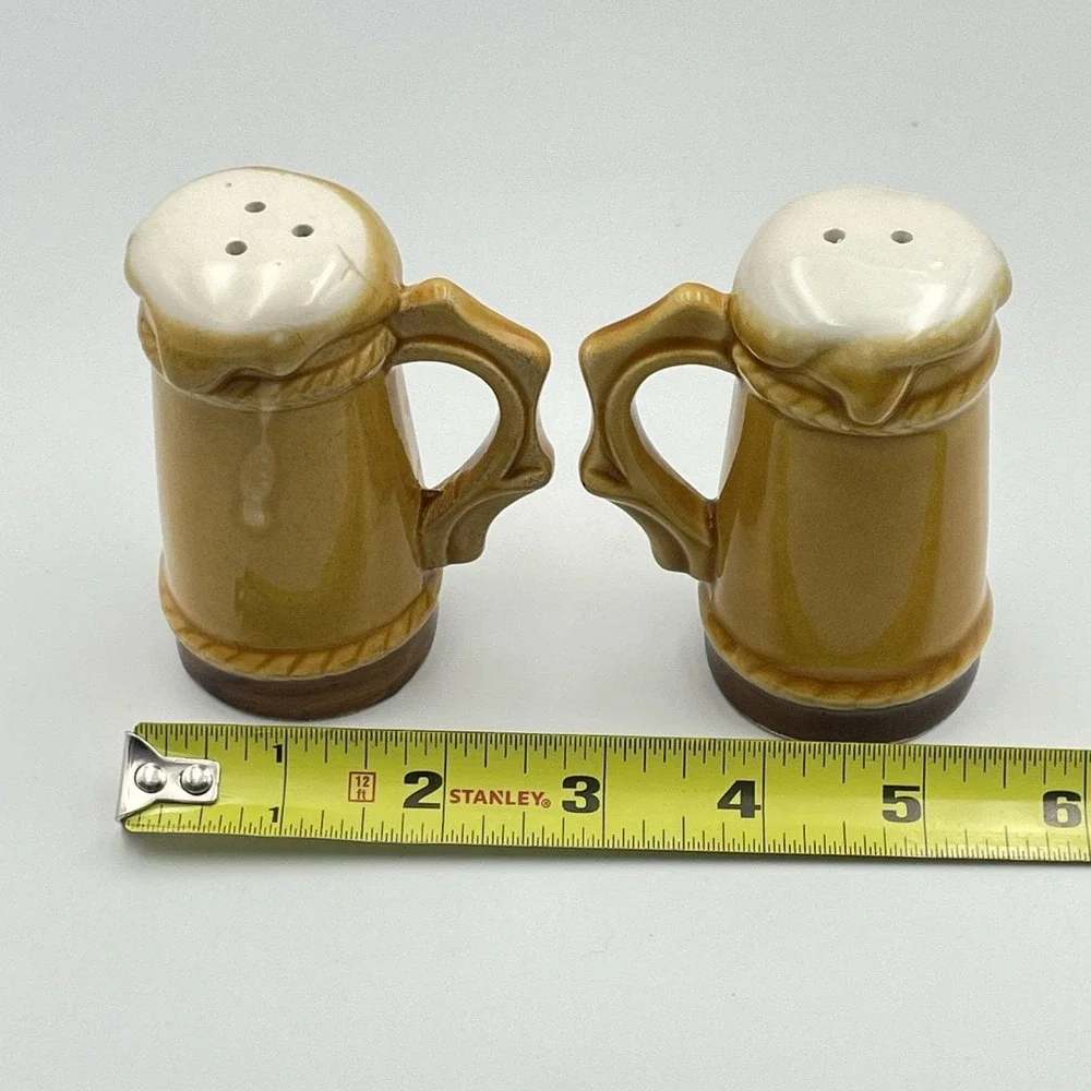 Vintage Beer Mug Stein Salt And Pepper Shakers Set‎ Japan Ceramic Barware 3.25